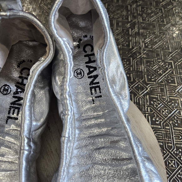 🐢 Chanel Silver Cap toe ballet flats. Size 38 - Picture 15 of 17